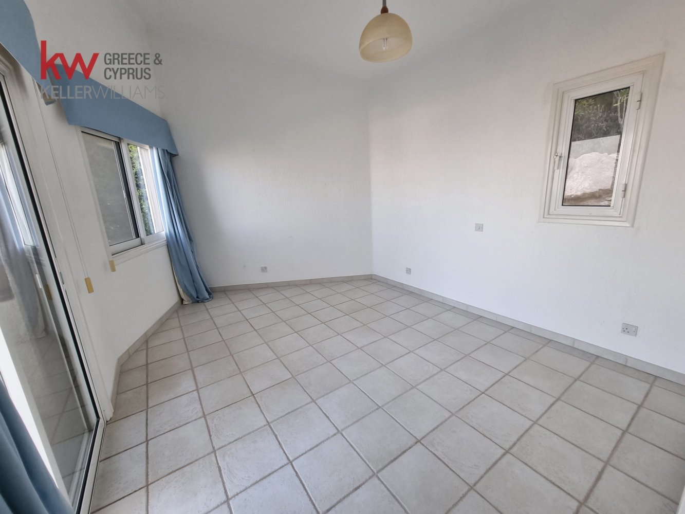 5 chambres Villa à Tala, Paphos, Chypre No. 60093