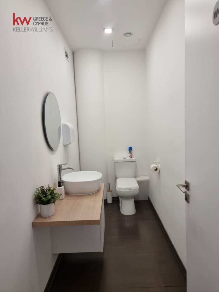 70m2 Commercial property in Lakatamia, Nicosia, Cyprus No. 62571