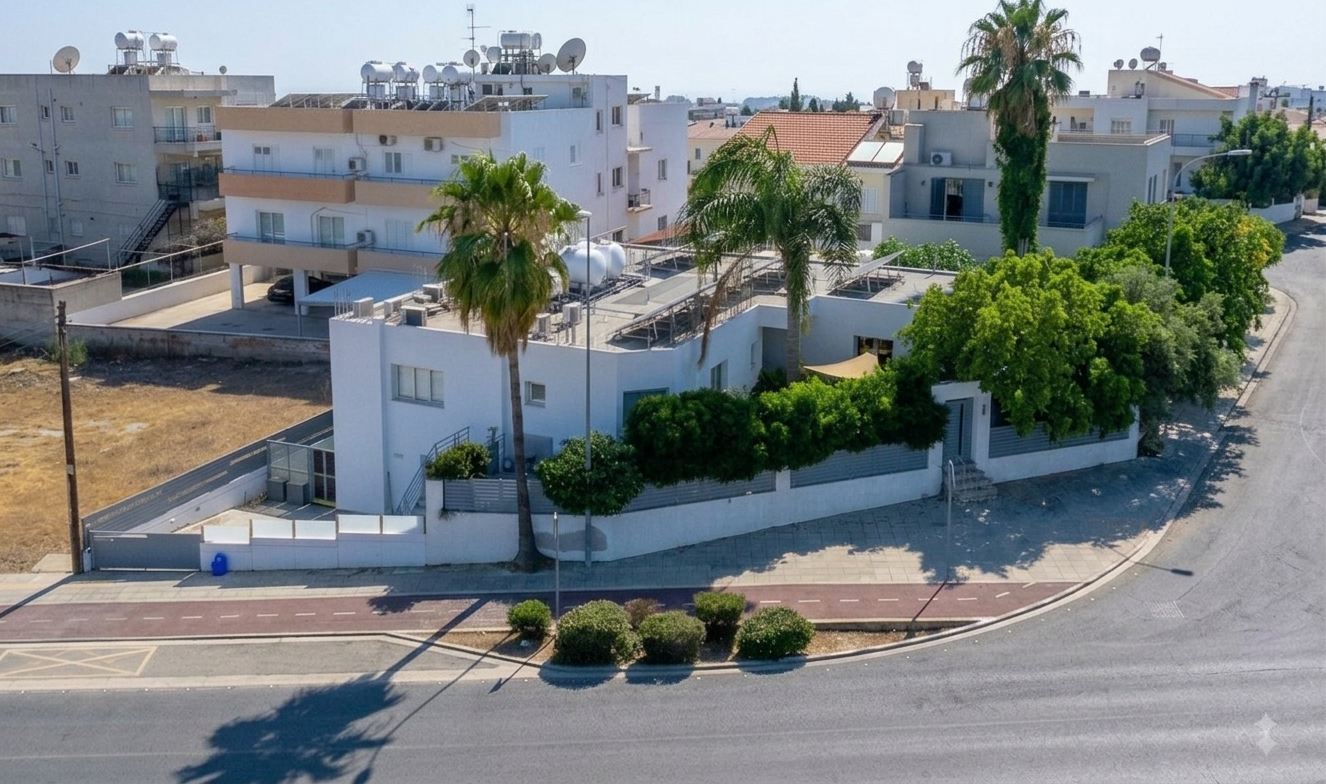 5 bedrooms Villa in Aglandjia, Nicosia, Cyprus No. 61540