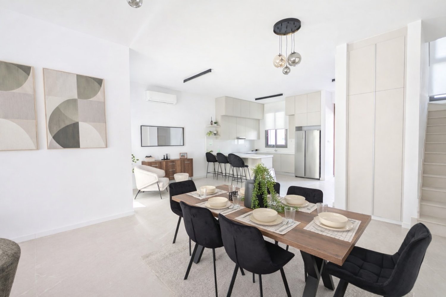 4 bedrooms Villa in Larnaca, Larnaka, Cyprus No. 64383
