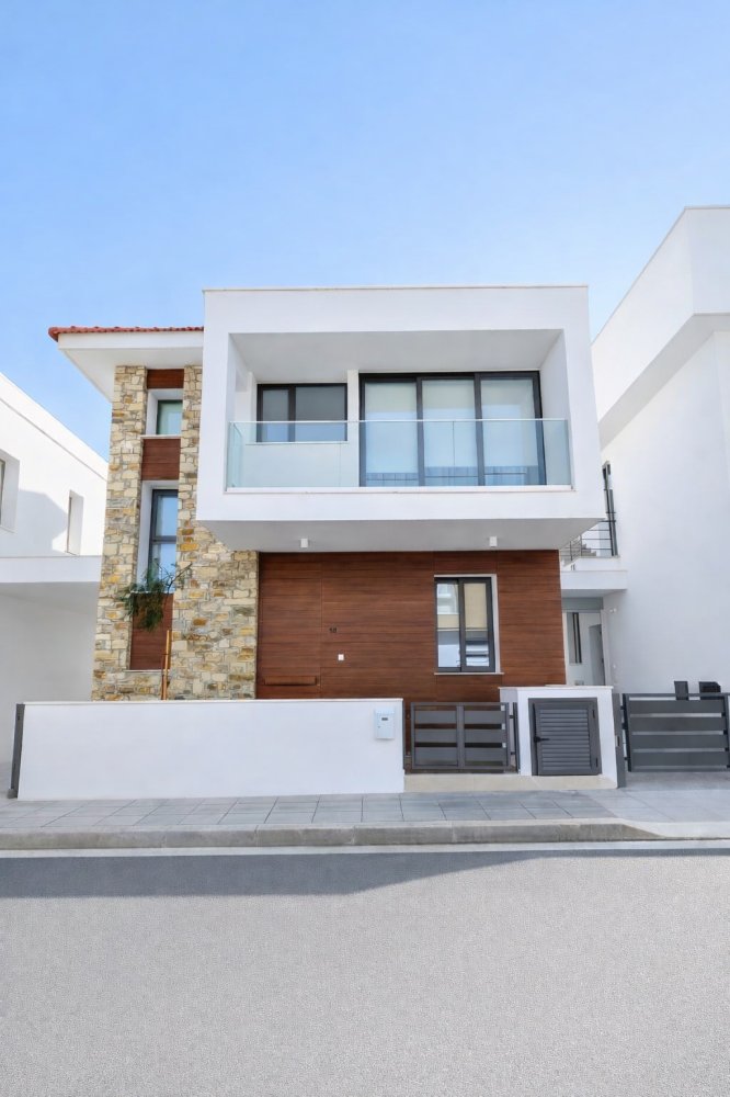 4 bedrooms Villa in Larnaca, Larnaka, Cyprus No. 64383