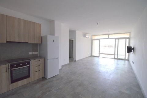 Квартира с 2 спальнями в Ларнака, Кипр № 62682