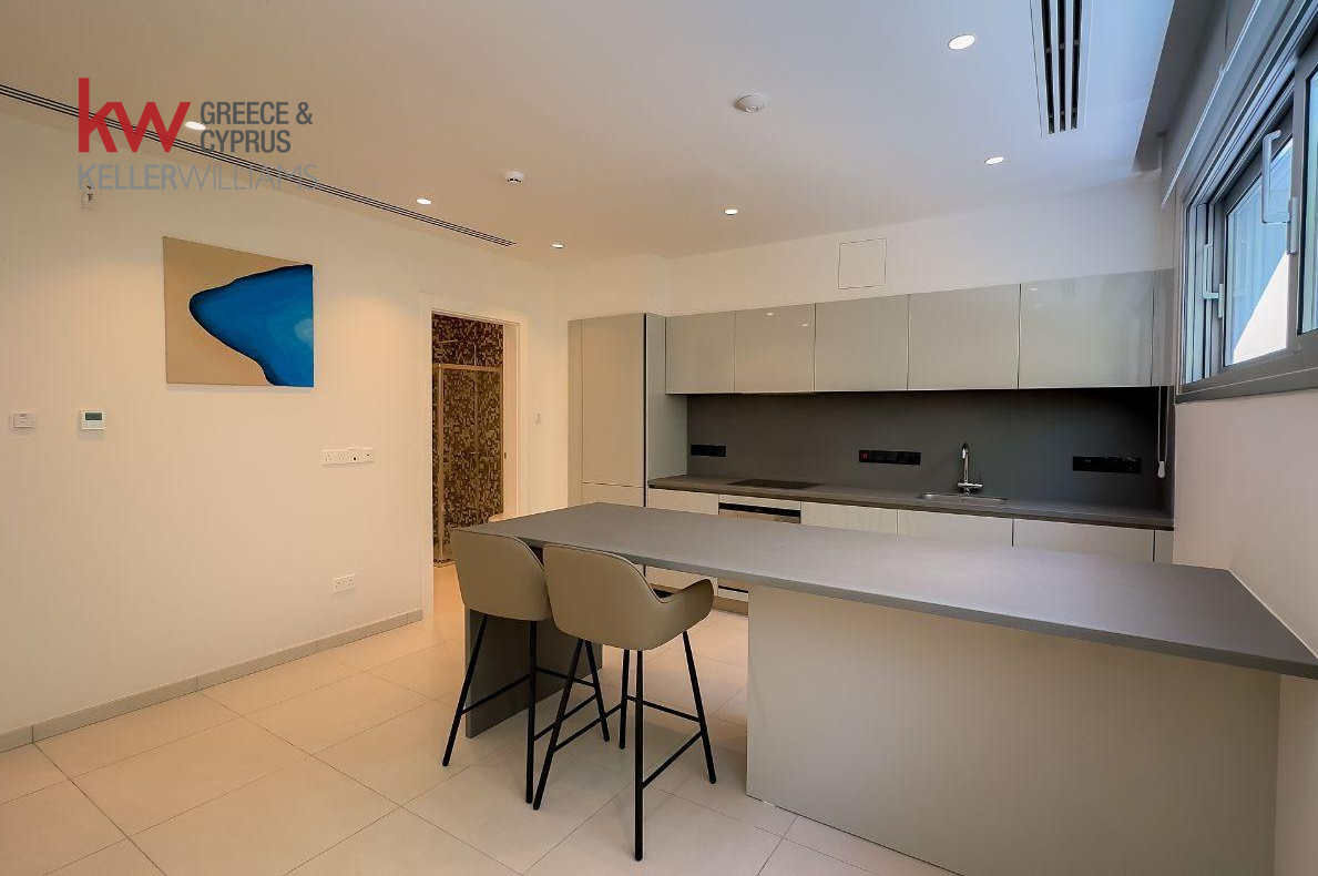 4 bedrooms Villa in Ayia Napa, Ammochostos, Cyprus No. 40472