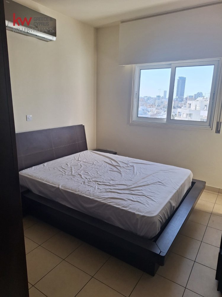 3 bedrooms Apartment in Nicosia, Cyprus No. 39837