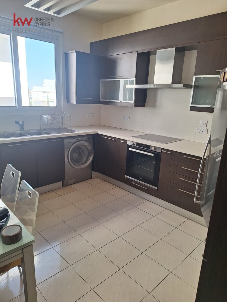 3 bedrooms Apartment in Nicosia, Cyprus No. 39837