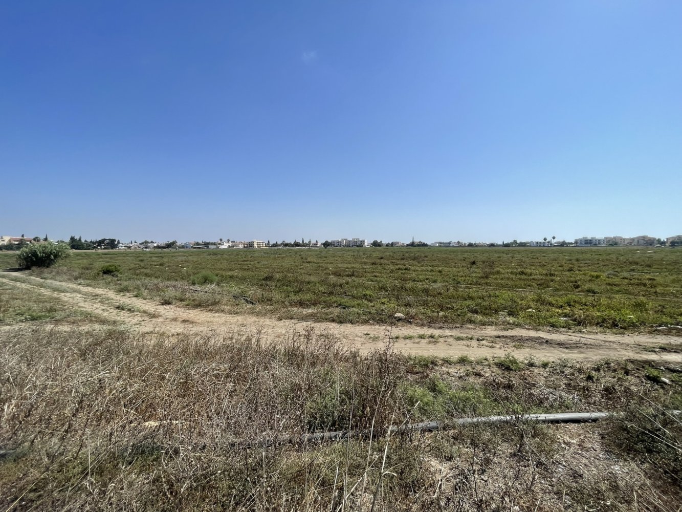 6252m2 Terrain à Pervolia, Larnaka, Chypre No. 40322