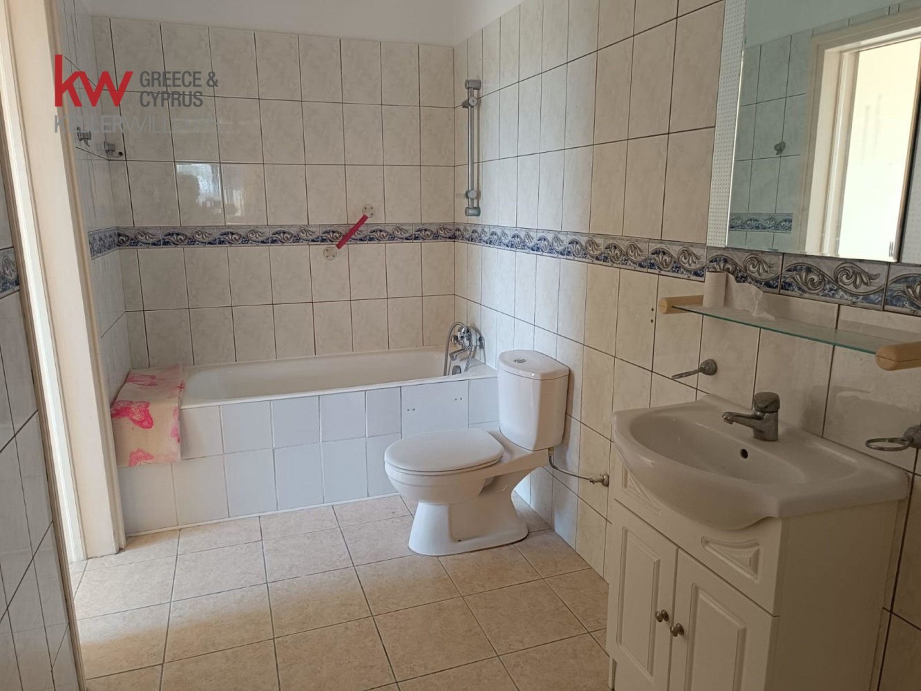 3 bedrooms Apartment in Empa, Paphos, Cyprus No. 62277