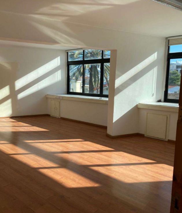 1071m2 Office in Paphos, Cyprus No. 62290