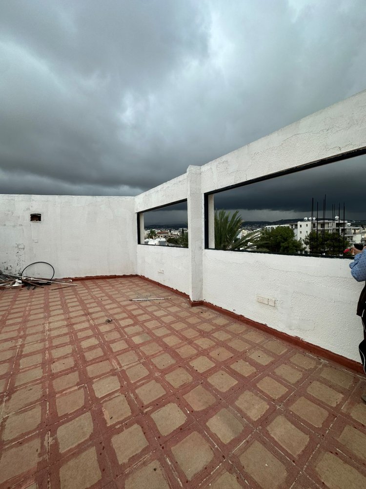1071m2 Office in Paphos, Cyprus No. 62290
