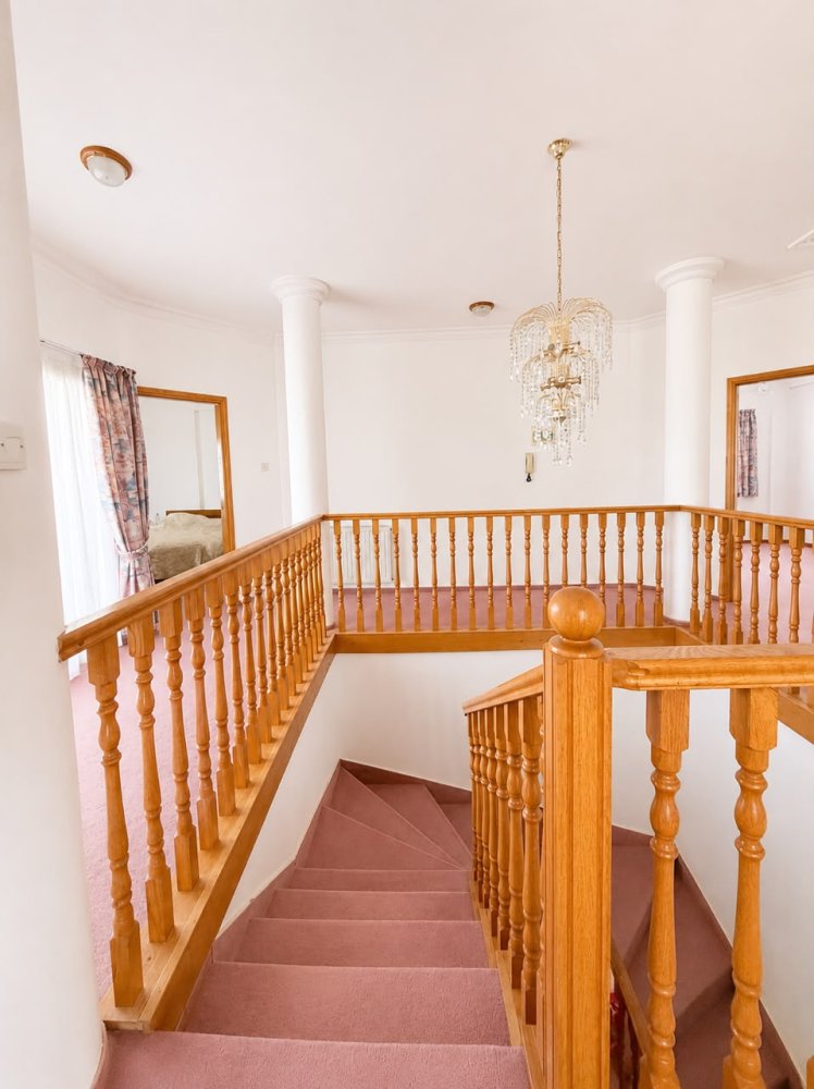 4 bedrooms Villa in Germasogeia, Limassol, Cyprus No. 60569