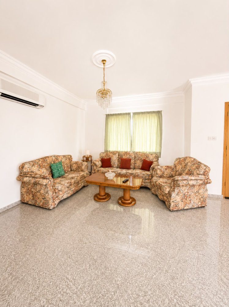 4 bedrooms Villa in Germasogeia, Limassol, Cyprus No. 60569
