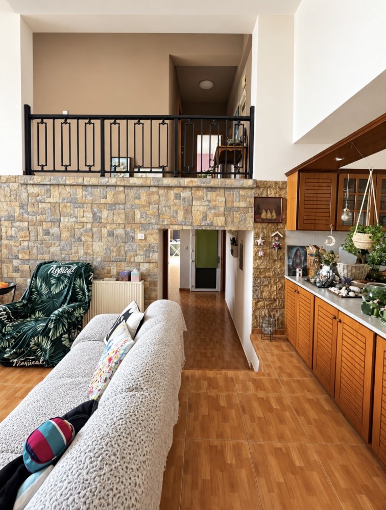 5 bedrooms Villa in Dromolaxia, Larnaka, Cyprus No. 62585