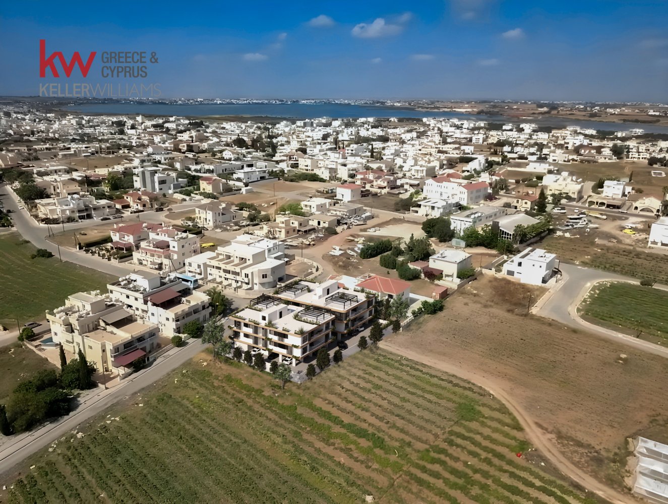 2 bedrooms Apartment in Paralimni, Ammochostos, Cyprus No. 51810
