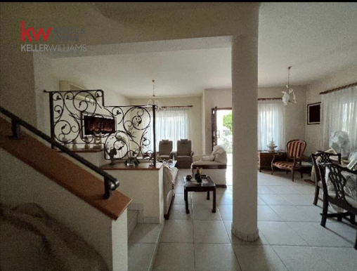 2 bedrooms Villa in Strovolos, Nicosia, Cyprus No. 51462