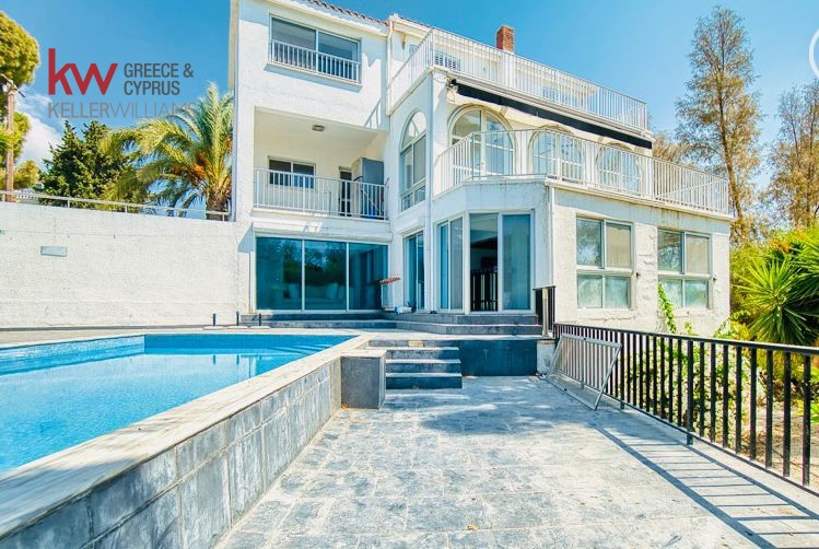 5 bedrooms Villa in Pegeia, Paphos, Cyprus No. 60756