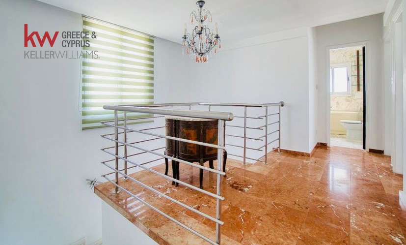 5 bedrooms Villa in Pegeia, Paphos, Cyprus No. 60756