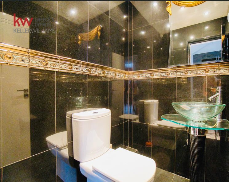 5 bedrooms Villa in Pegeia, Paphos, Cyprus No. 60756