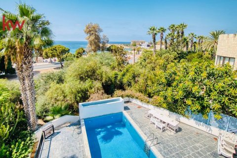 5 bedrooms Villa in Pegeia, Paphos, Cyprus No. 60756