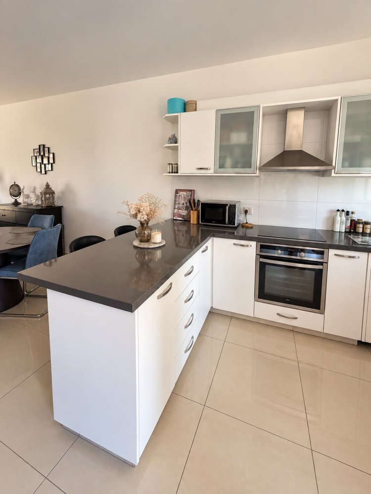 2 bedrooms Apartment in Germasogeia, Limassol, Cyprus No. 62178