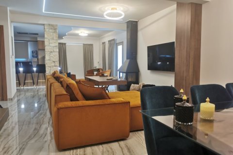 Вилла с 4 спальнями в Псевдас, Ларнака, Кипр № 39980