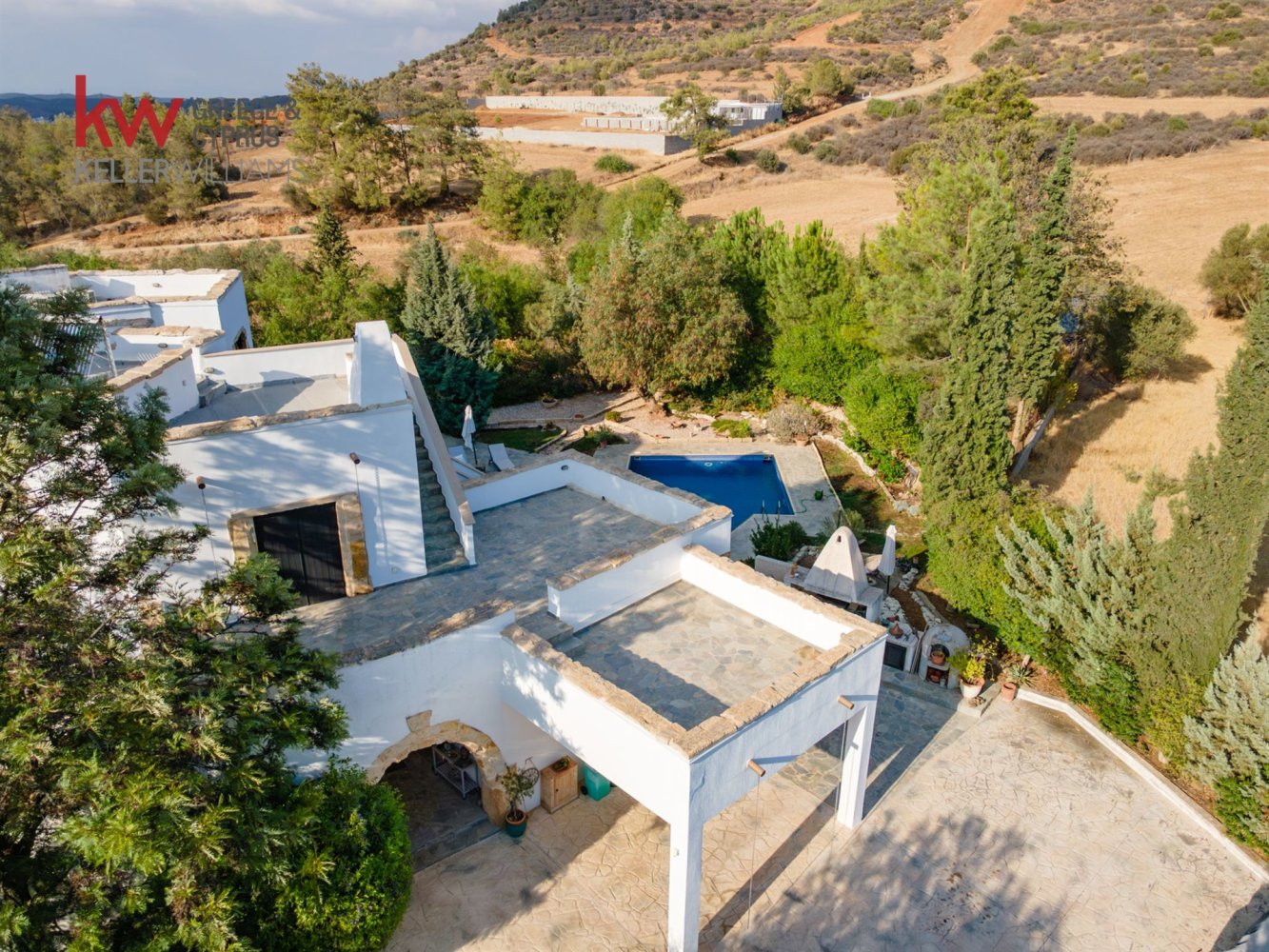 4 dormitorios Villa en Mosfiloti, Larnaka, Chipre No. 39696