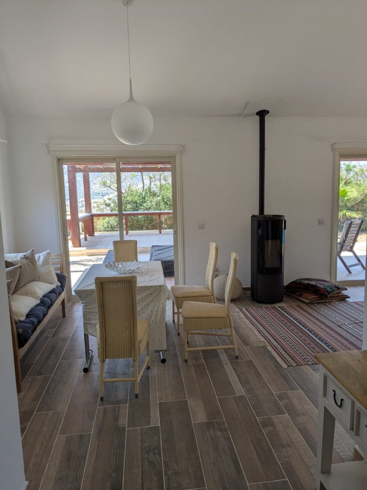2 bedrooms Bungalow in Pissouri, Limassol, Cyprus No. 61036