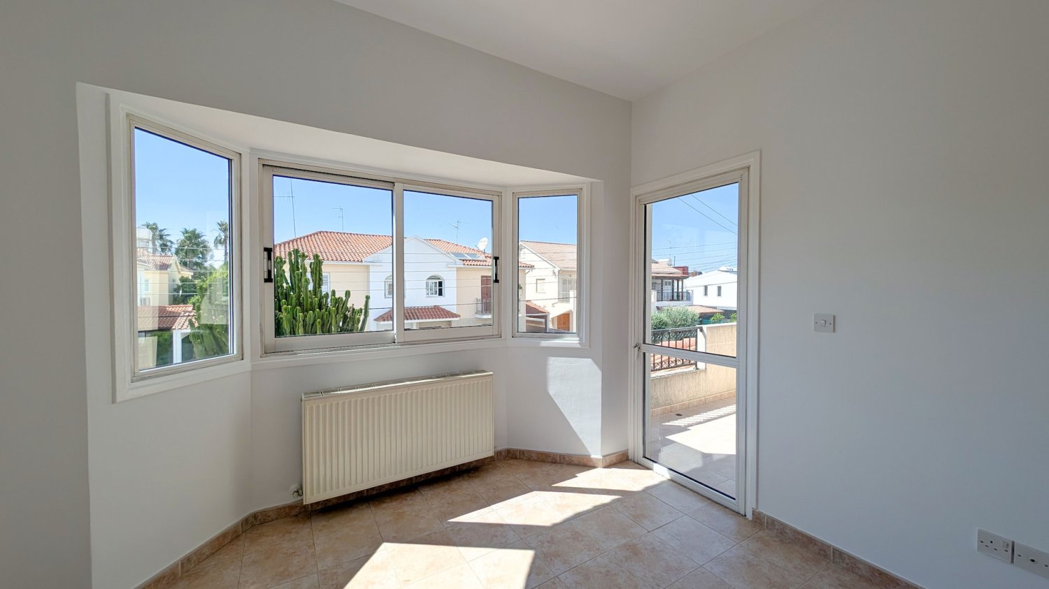 4 dormitorios Adosado en Lakatamia, Nicosia, Chipre No. 65536