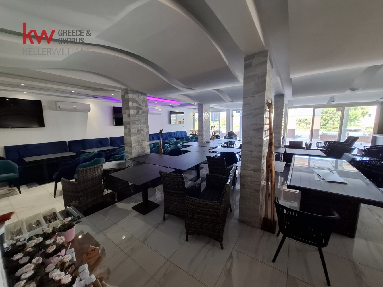 370m2 Commercial property in Paphos, Cyprus No. 61231