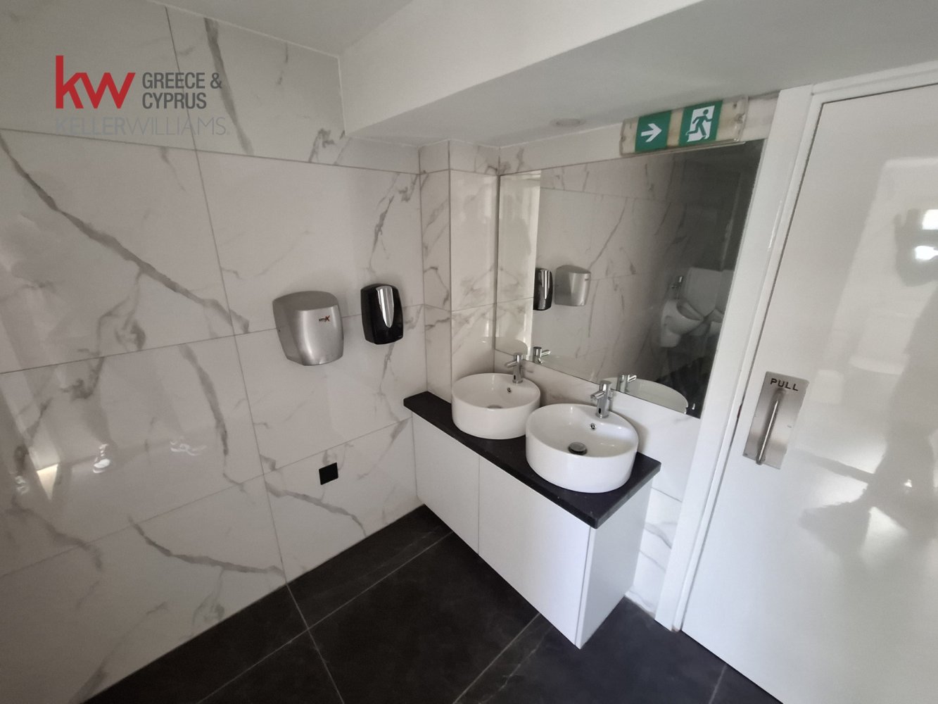 370m2 Commercial property in Paphos, Cyprus No. 61231