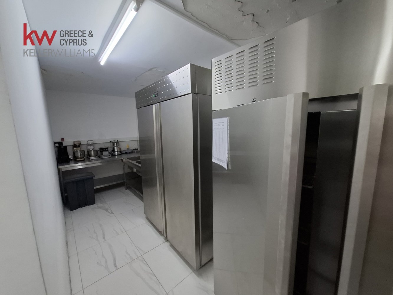 370m2 Commercial property in Paphos, Cyprus No. 61231