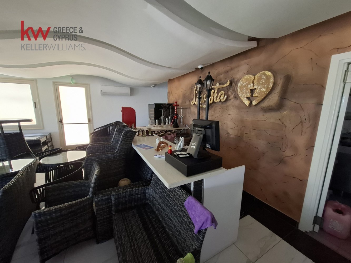 370m2 Commercial property in Paphos, Cyprus No. 61231