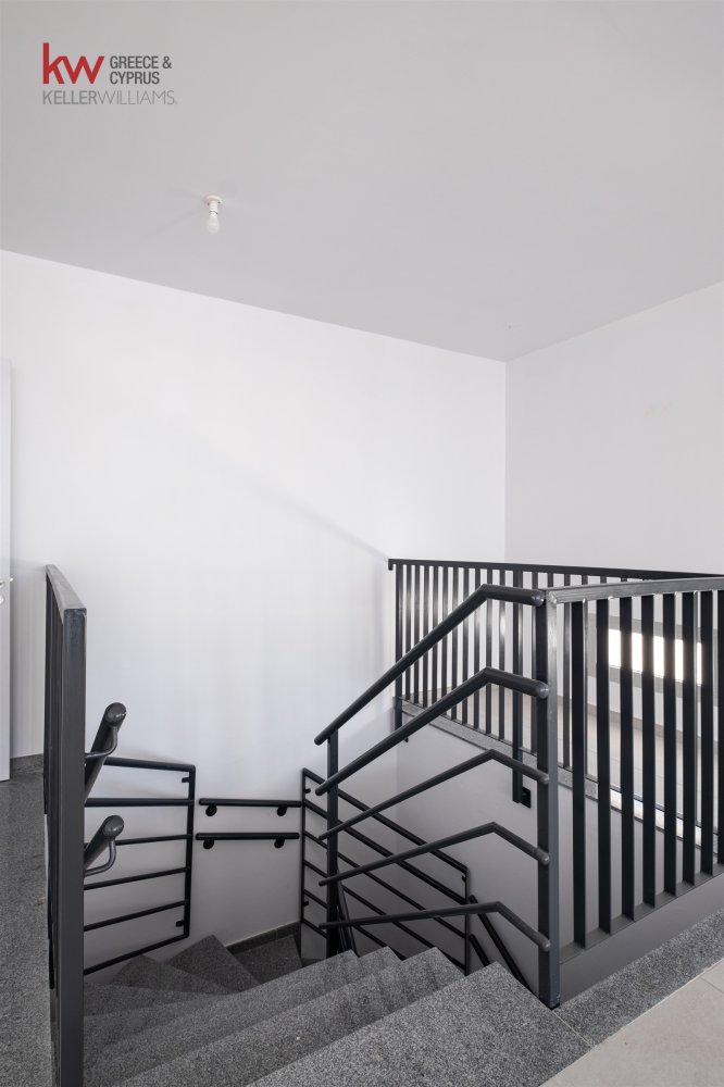 85m2 Shop in Strovolos, Nicosia, Cyprus No. 60303
