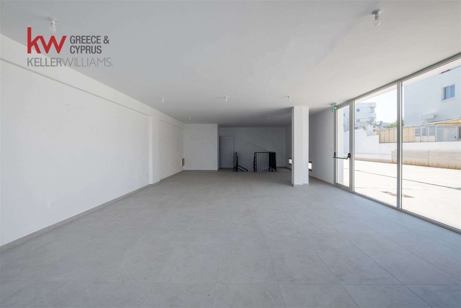 85m2 Shop in Strovolos, Nicosia, Cyprus No. 60303