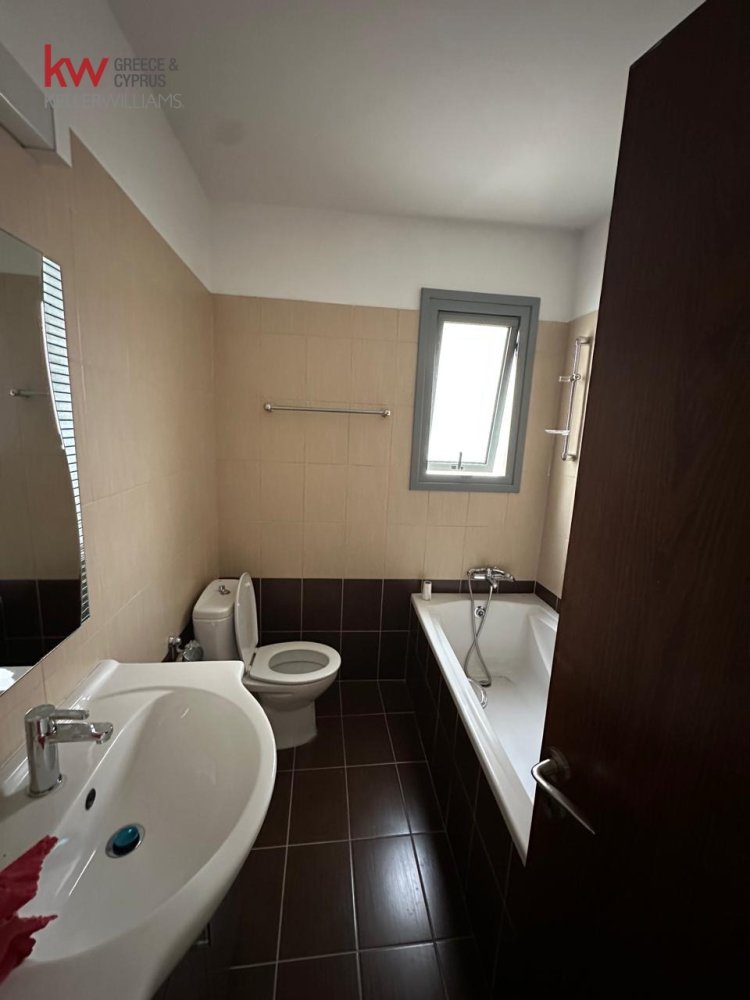 2 chambres Appartement à Larnaca, Larnaka, Chypre No. 40366