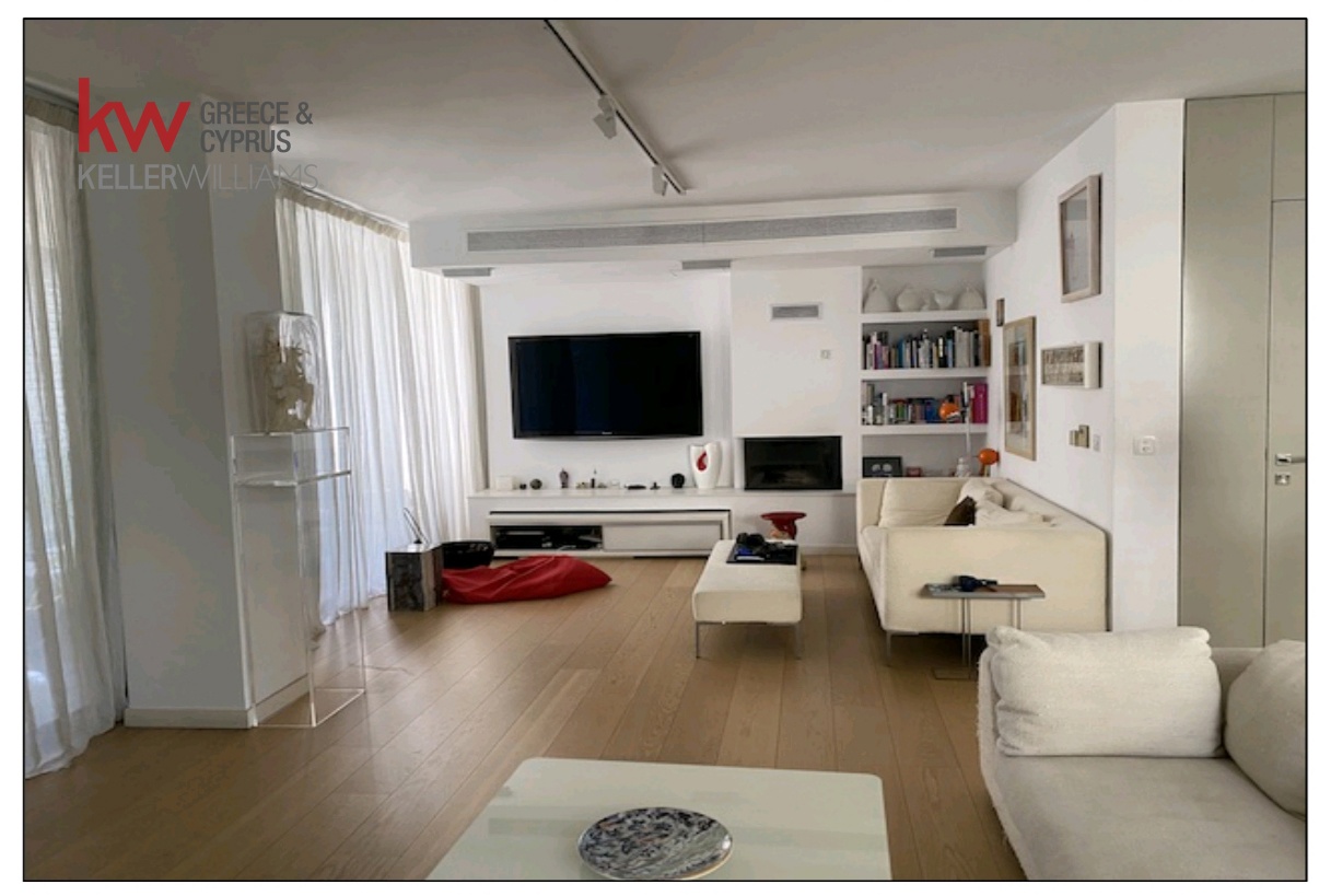 3 bedrooms Apartment in Nicosia, Cyprus No. 40232
