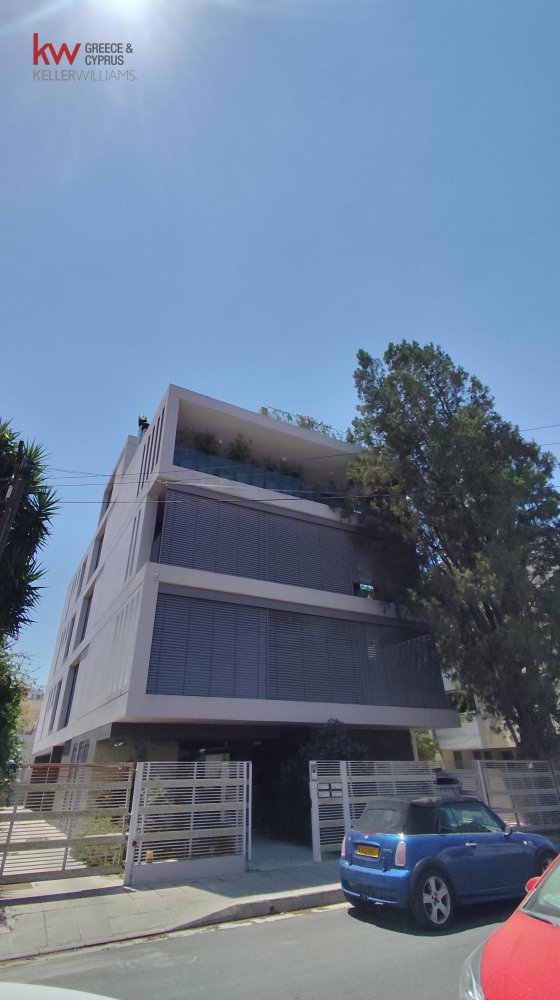 3 bedrooms Apartment in Nicosia, Cyprus No. 40232