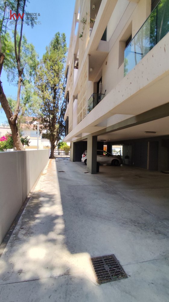 3 bedrooms Apartment in Nicosia, Cyprus No. 40232