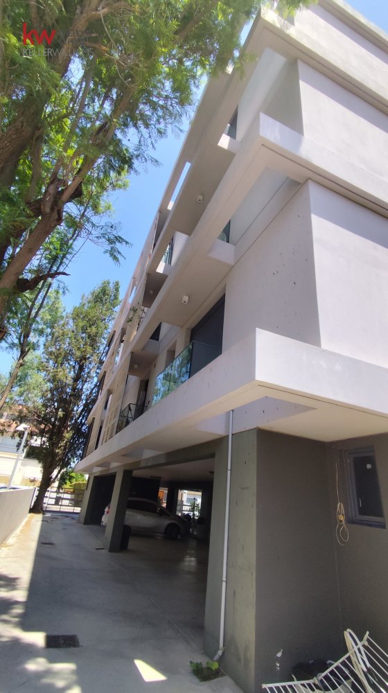 3 bedrooms Apartment in Nicosia, Cyprus No. 40232