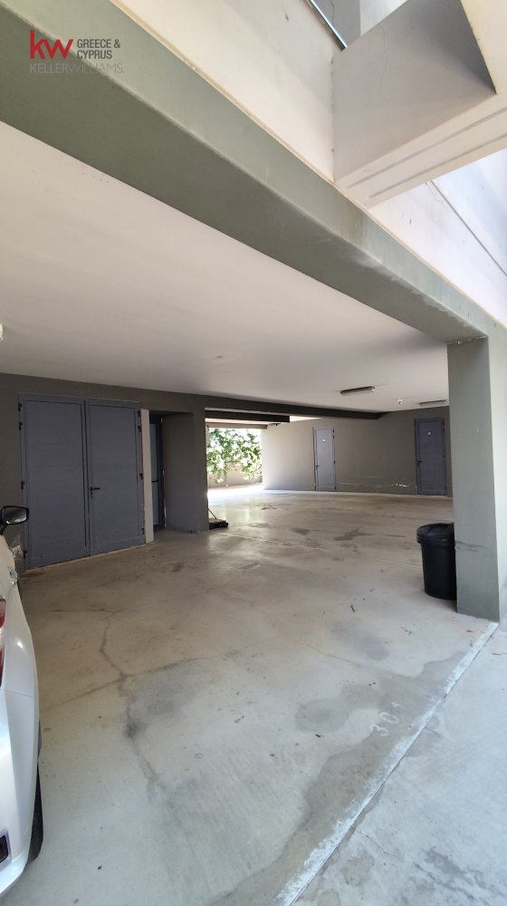 3 bedrooms Apartment in Nicosia, Cyprus No. 40232