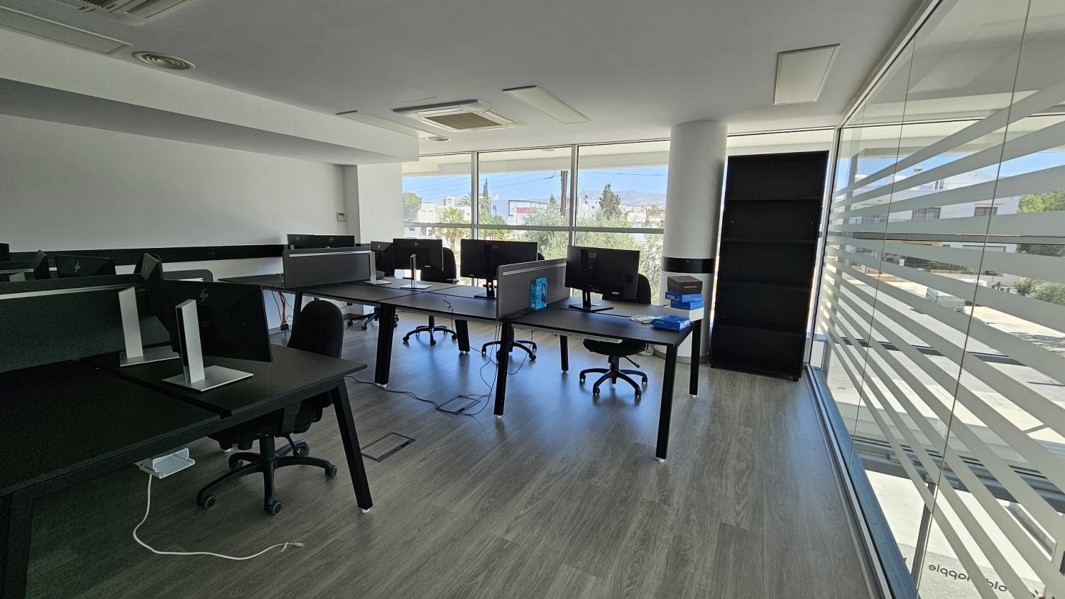 500m2 Office in Anavargos, Paphos, Cyprus No. 61049