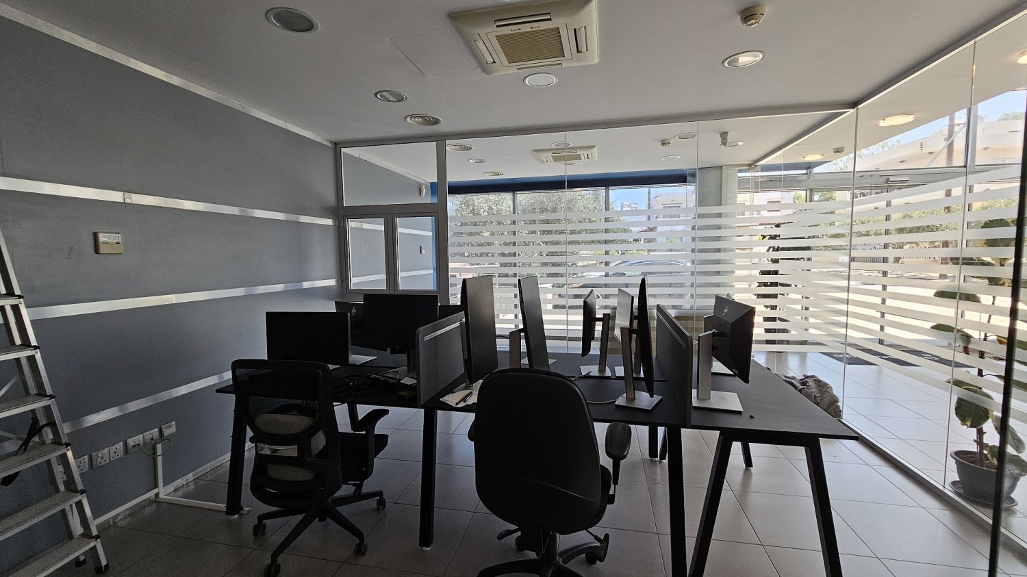 500m2 Office in Anavargos, Paphos, Cyprus No. 61049