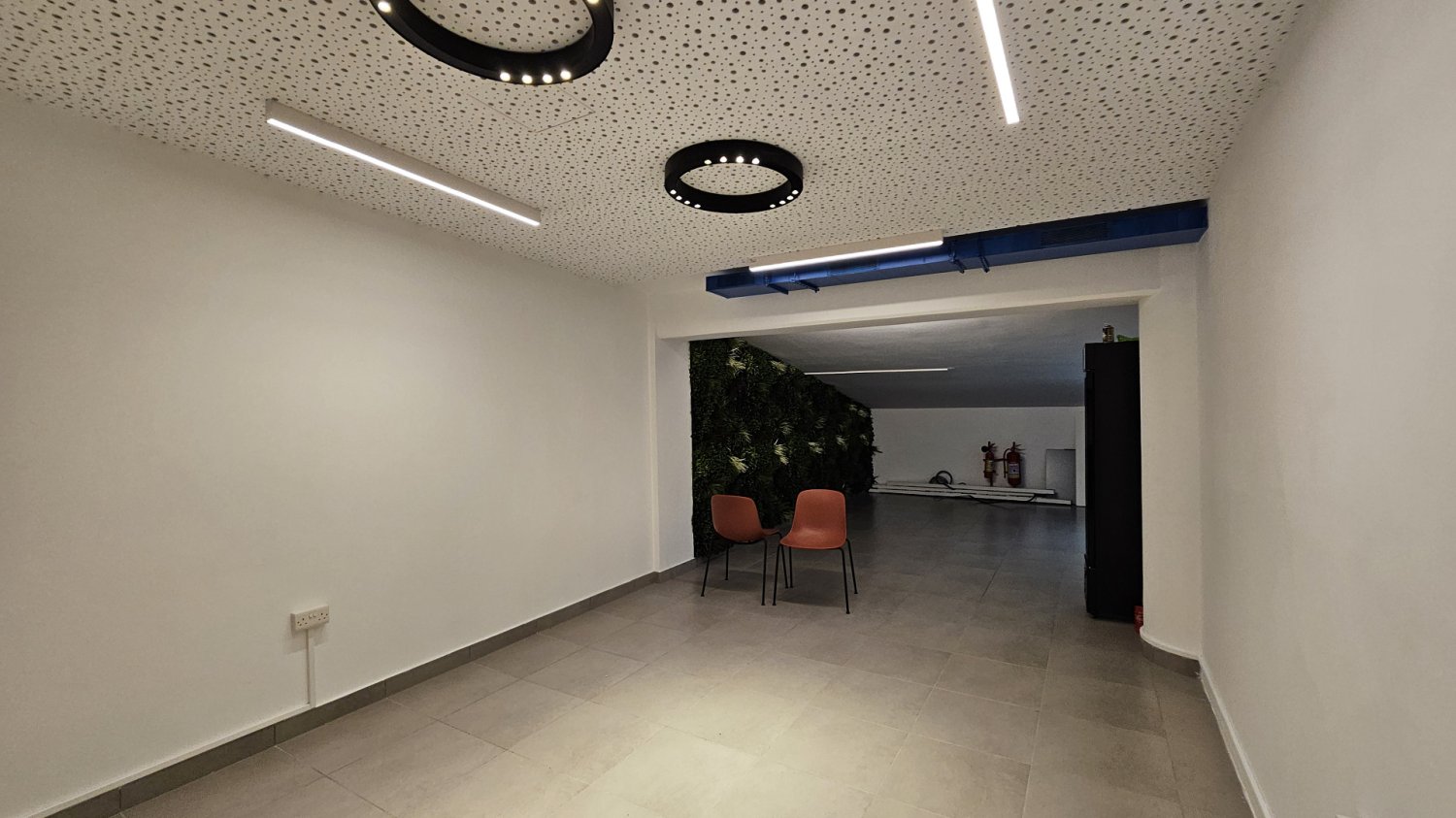 500m2 Office in Anavargos, Paphos, Cyprus No. 61049