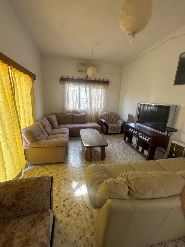 335m2 Terreno en Larnaca, Larnaka, Chipre No. 61377