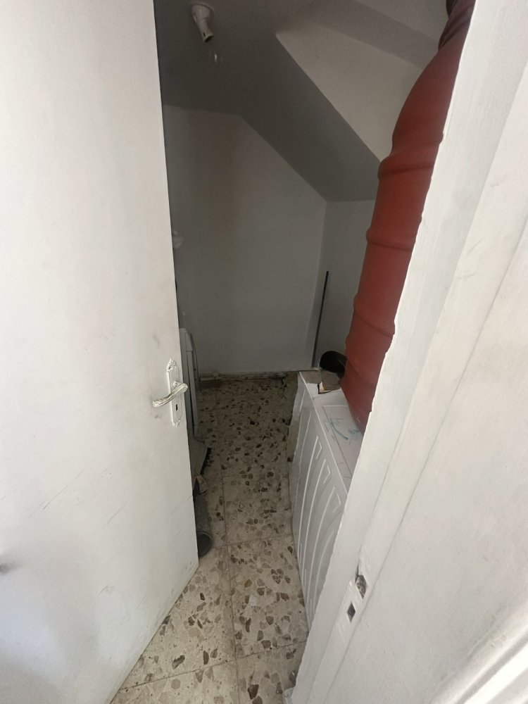 335m2 Terreno en Larnaca, Larnaka, Chipre No. 61377