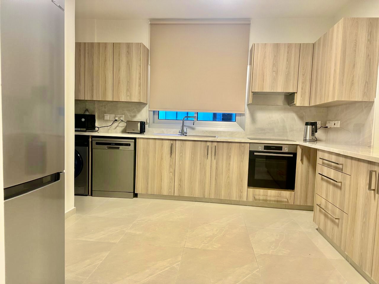 2 bedrooms Apartment in Larnaca, Larnaka, Cyprus No. 61429