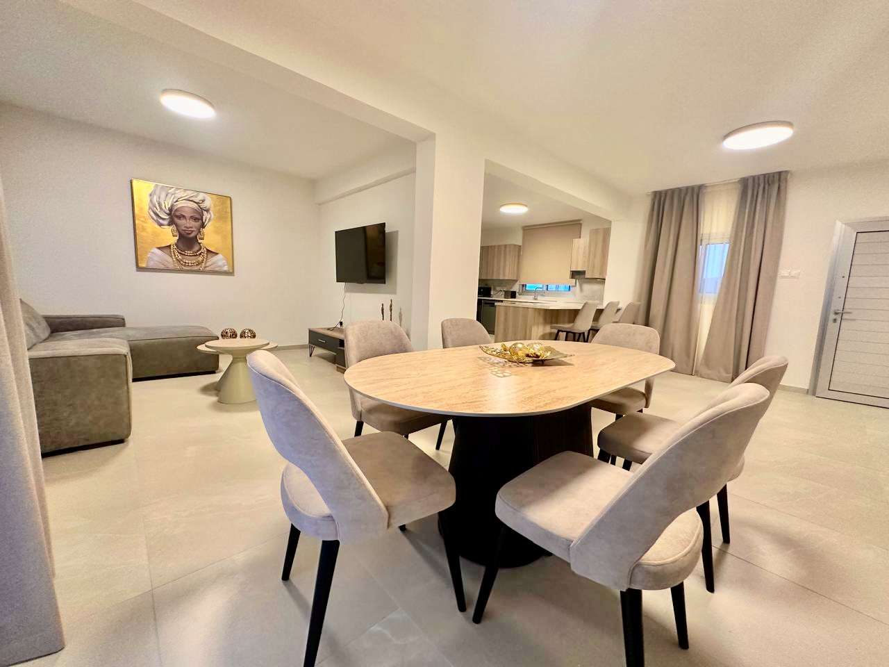 2 bedrooms Apartment in Larnaca, Larnaka, Cyprus No. 61429