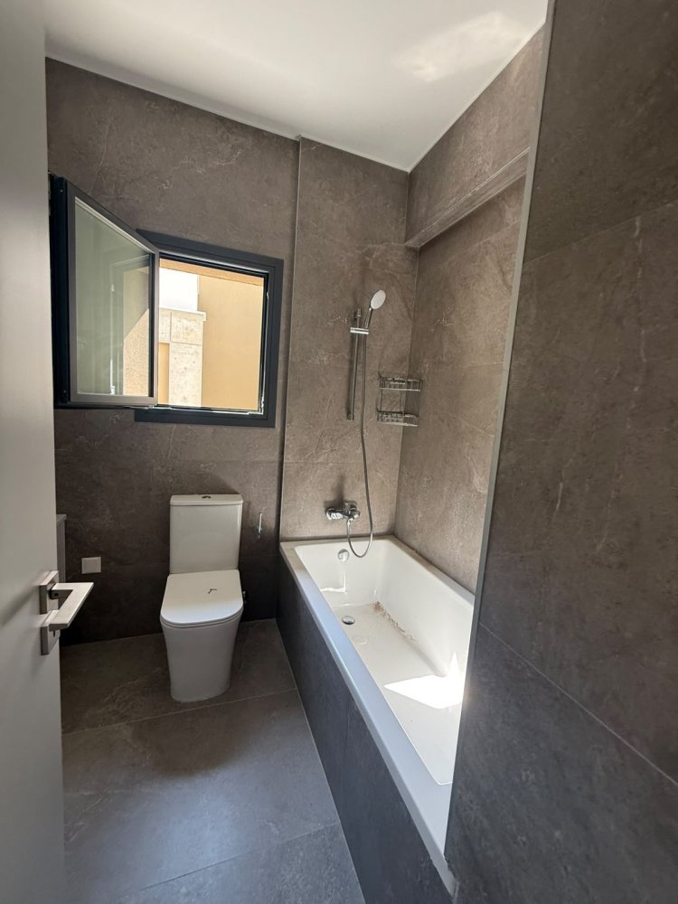 3 dormitorios Apartamento en Limassol, Chipre No. 61972