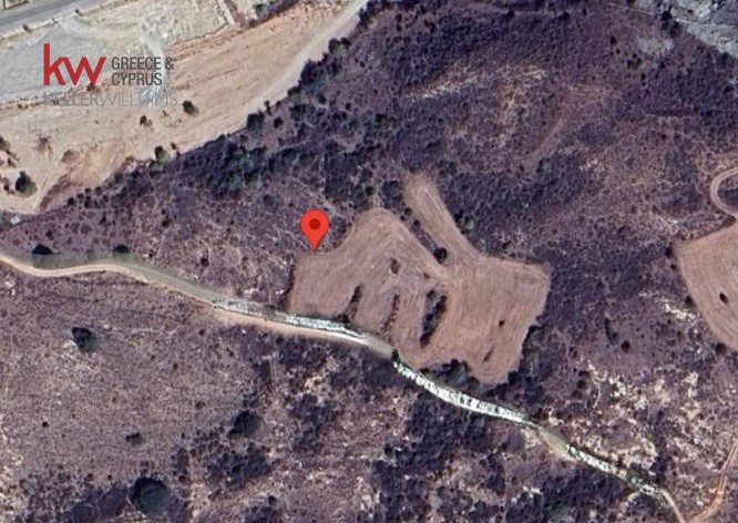 18061m2 Land in Konia, Paphos, Cyprus No. 60765