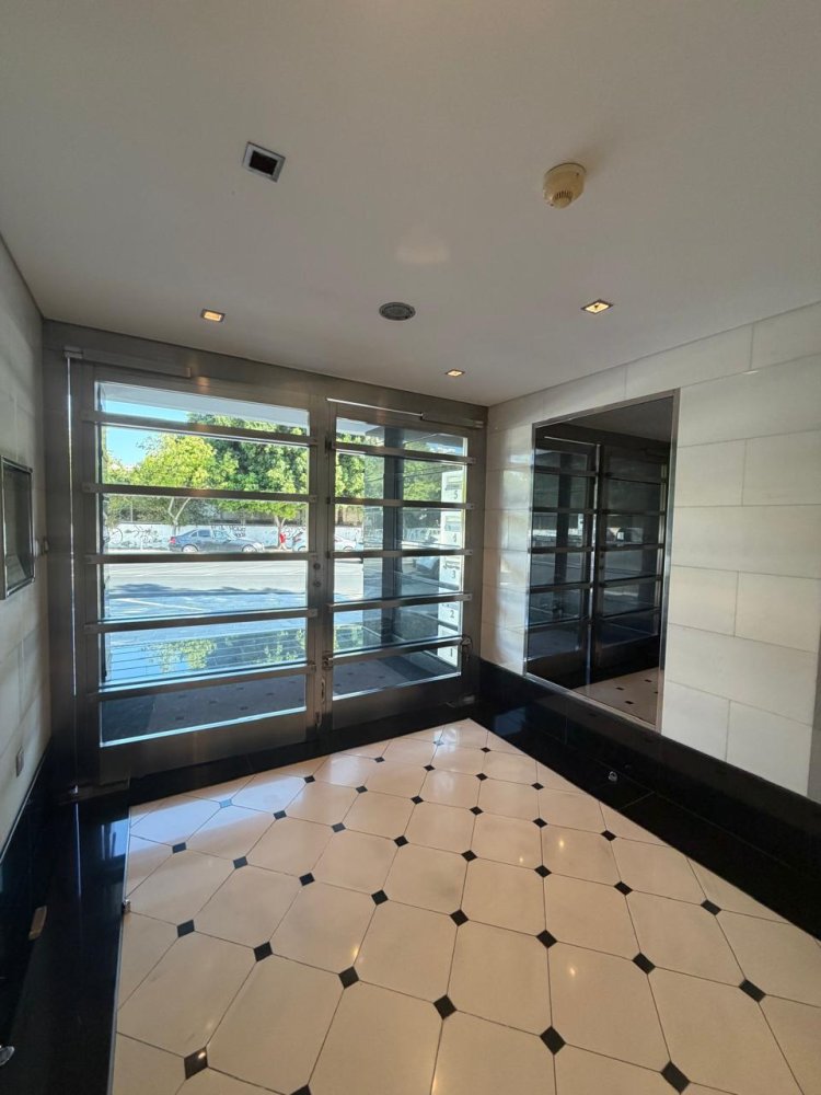 250m2 Commercial property in Neapolis, Limassol, Cyprus No. 62298