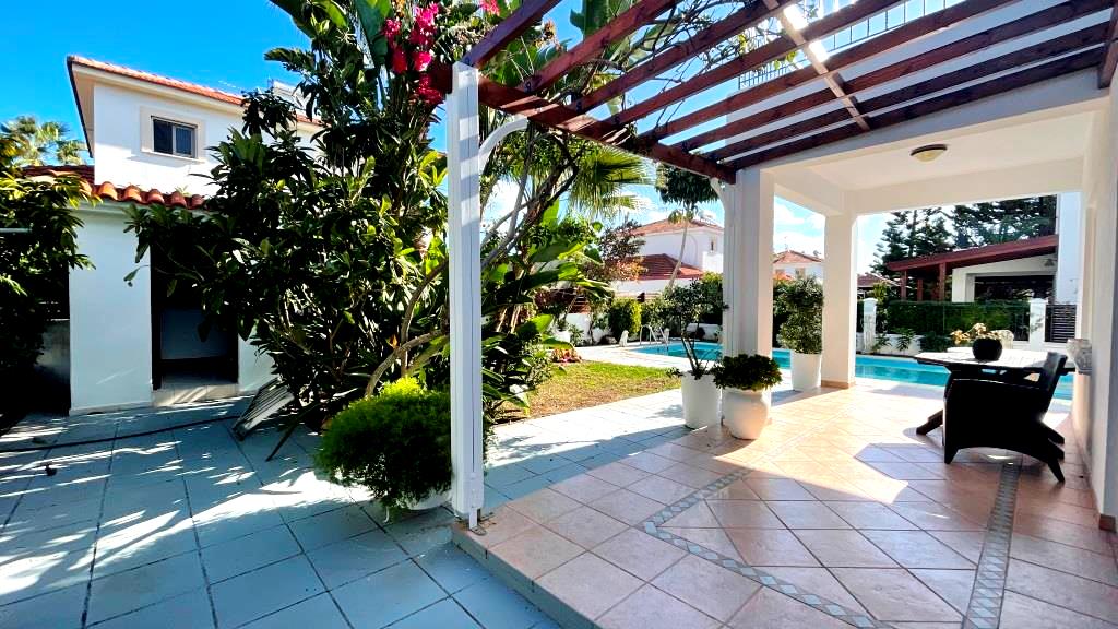 3 bedrooms Villa in Pervolia, Larnaka, Cyprus No. 62488